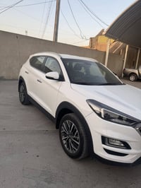 سياره توسان ٢٠١٩ للبيع السياره فول مواصفات ماعدا البنروما السياره ماشي...