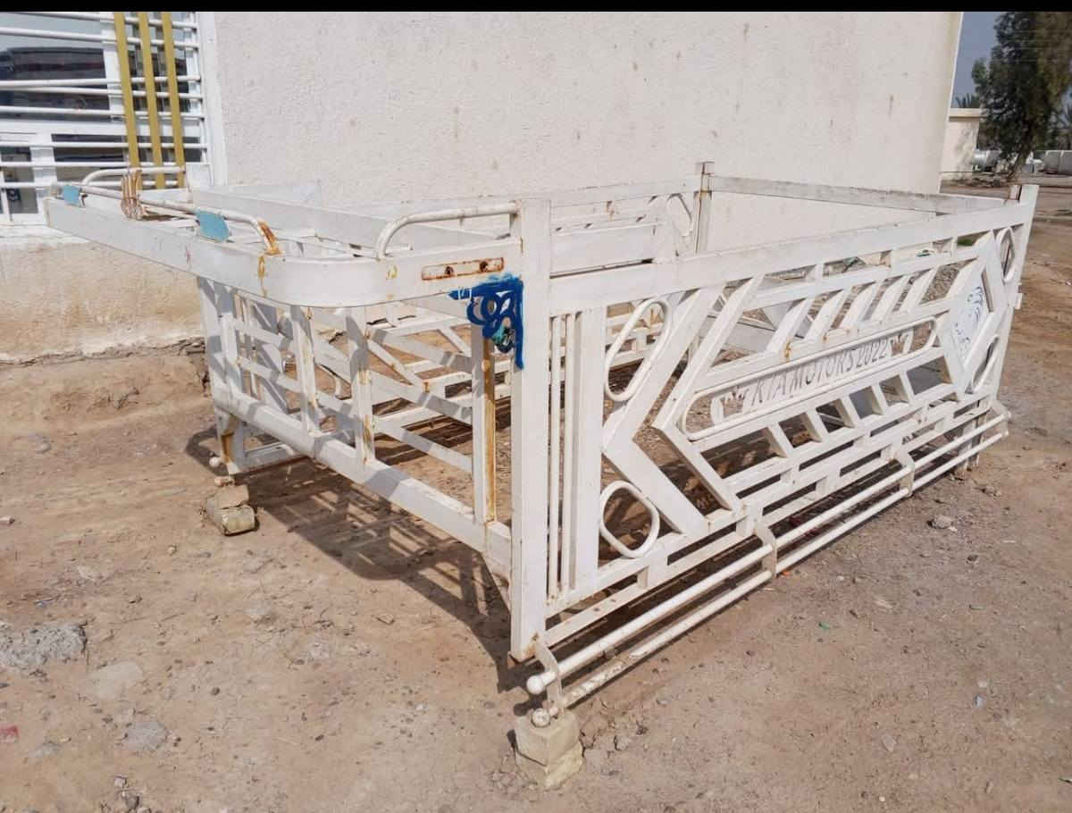 السلام عليكم محجر للبيع مال نثيه سعر 350 رقم***********واساب فقط العنوان الحسينيه المعامل
