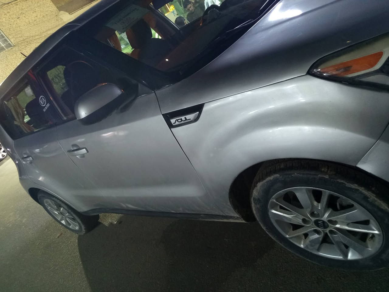 صول 2016 بانزين محرك 2000 
تبريد حدادية مكينة مكفولة 
گصة جنطة مكان السيارة بالنجف
ب48 وبيها مجال بسيط
***********
