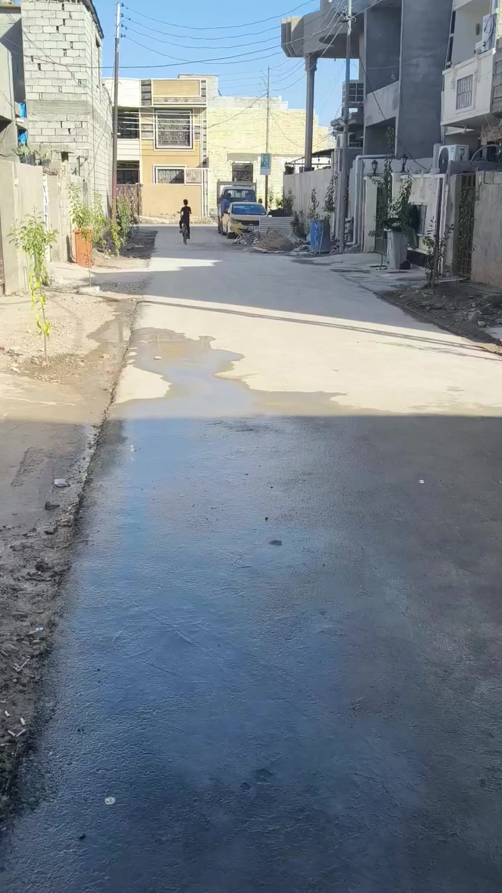 السلام عليكم توفر بيت الراشديه باب الحاره مساحه 70 )***********
