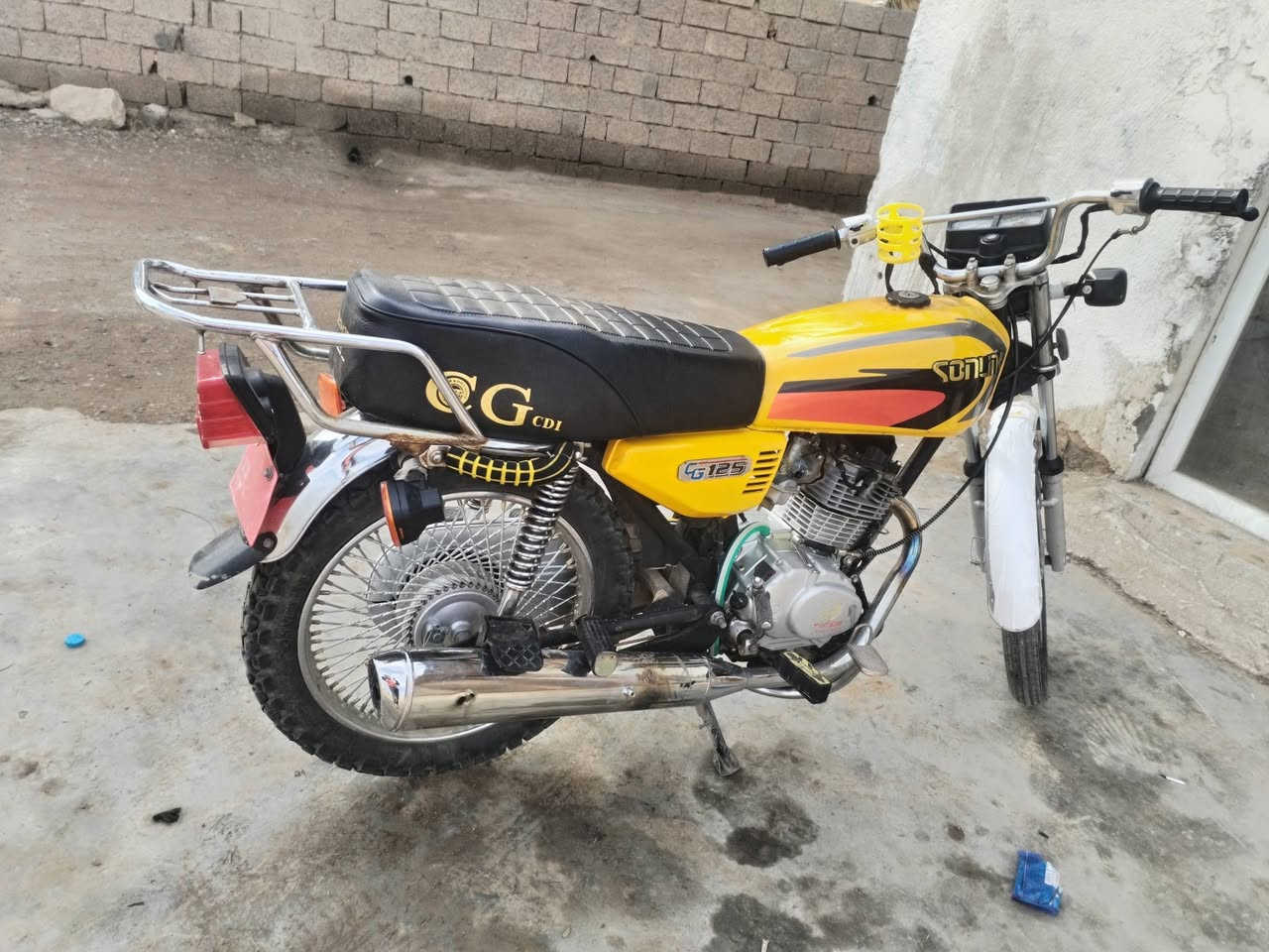 السلام عليكم
ماطور تايكر 20
شرط مابي كلشي 
ماشاء الله نشاط فول 
ماناقص بس خيال 
سعره 400وبي مجال 
رقمي ***********
