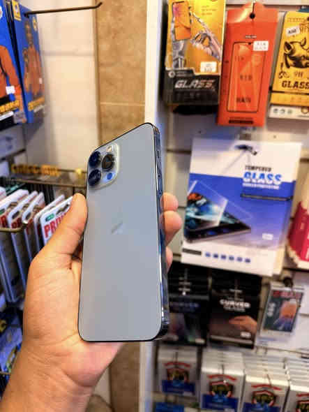 iPhone 13 pro max

العربي ماستر( شرق الاوسط) AA

البطارية 84

الذاكرة 256

السعر ولا غلطططة🔥🔥🔥
_________________
الضمان لدى مركزنا 5 ايام من تاريخ الشراء✅

-الديوانية—سوك هرج—قرب كراج الطوابق

-مركز الموسوي

للحجز

***********
