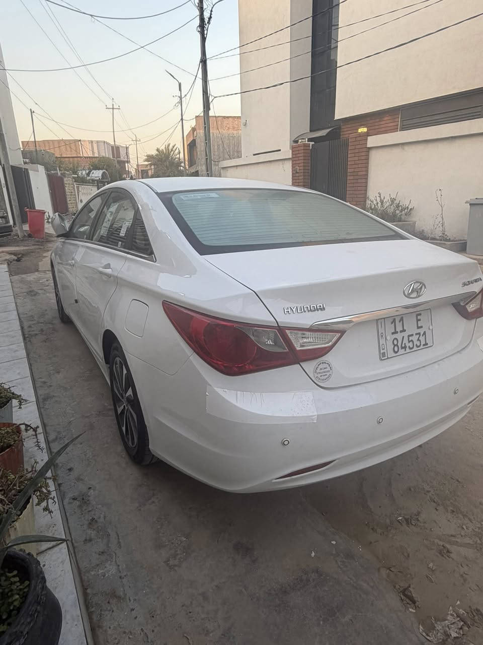 السلام عليكم للبيع سوناتا خليجي موديل ٢٠١٣ رقم بغداد مكفوله من الصبغ والتبديل وجاهزه من كلشي مابيه اي نقص مكينه ٢٤٠٠ دبل كير تبريد خلفي مري شفط شاشه كامره ممانه بابل حي الصحه عارضه ١٤٠ وبيه مجال للاتصال ***********
