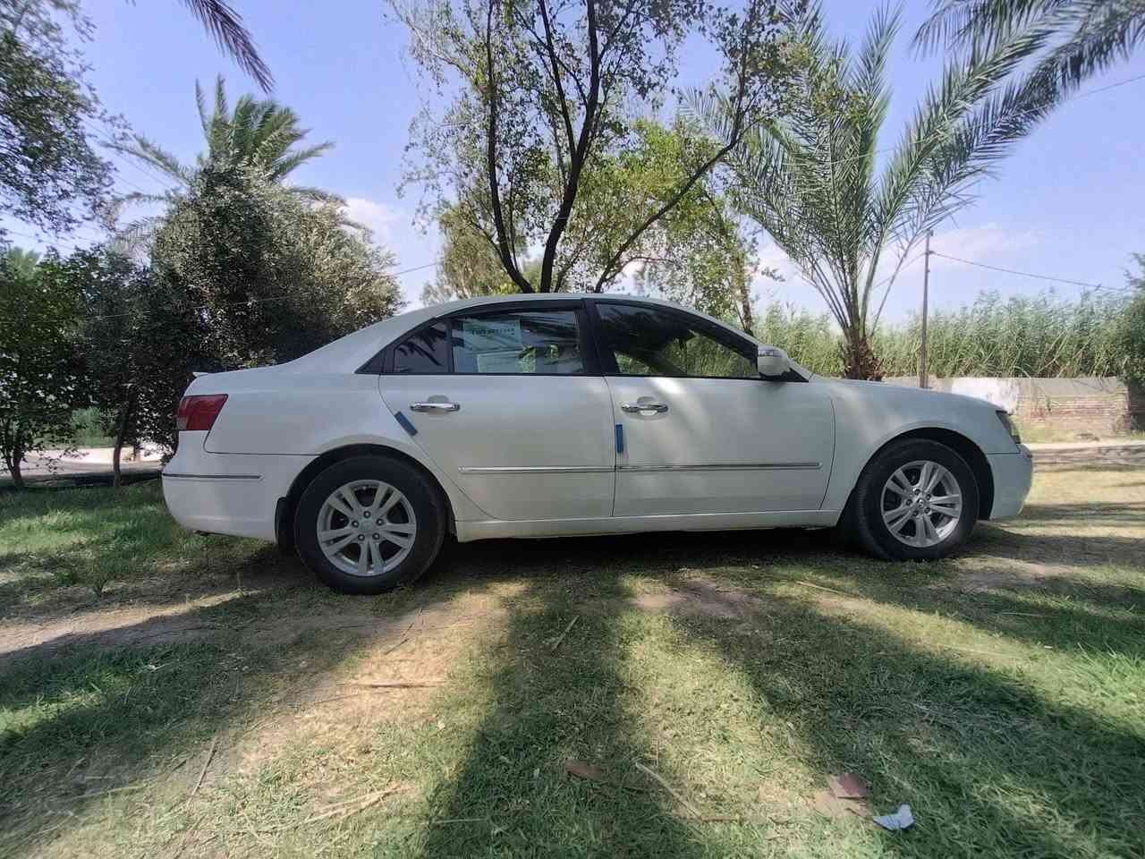 السلام عليكم
للبيع سوناتا 2011 خليجي بغداد بأسمي تحويل ثاني يوم 
مكينه2400 كير 5نمر تبريد ثلج منظومة غاز السيارة بيها قطعتين تبديل اني ابيع احزام مكان السيارة واسط العزيزية 
للاتصال 
***********
***********
