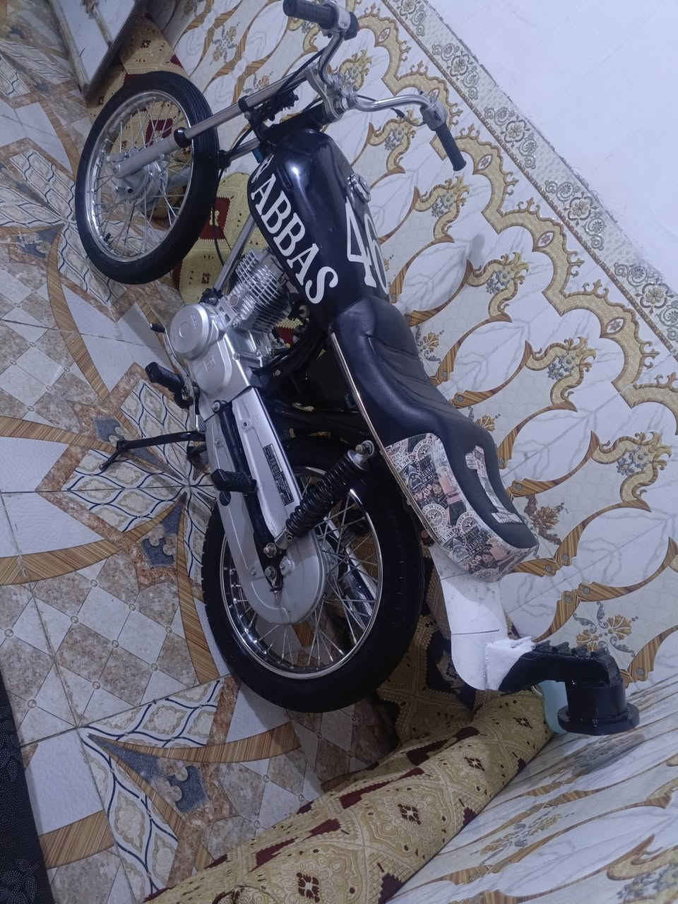 سلام عليكم دراجه البيع اوراق اصولي تعميره 25 شاصي بارت محوره بوريه موديل 15 مكاني شطره سعر خاص او تخابر ***********
