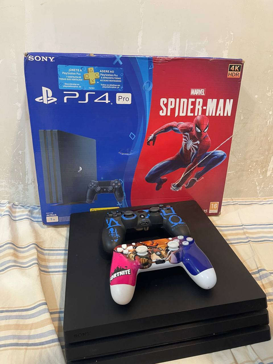 سلام عليكم عندي  ( بلي فور 4 بروو Pro مهكر ) ذاكرة 1 تيرا وبي 11 لعبة قويات وياا يدات ثنين وحدة الاصلية مالتة وحدة تجارية جديد لوك مثل متشوفون ممفتوح  وياا كارتونته وغراضة كاملة وهم وياا ups شحن عارضة ب 350 ⛔ ملاحضة البلي فور الPRO يصير اغلى مو العادي السلم + وياا يوبي أس سعرة 40 الف كلة المجموع يصير سعرة 350 مكاني فلوجة


**إذا كنت صاحب هذا الإعلان وتريد حذفه لأي سبب، رجاءا أرسل رسالة إلى الدعم الفني**