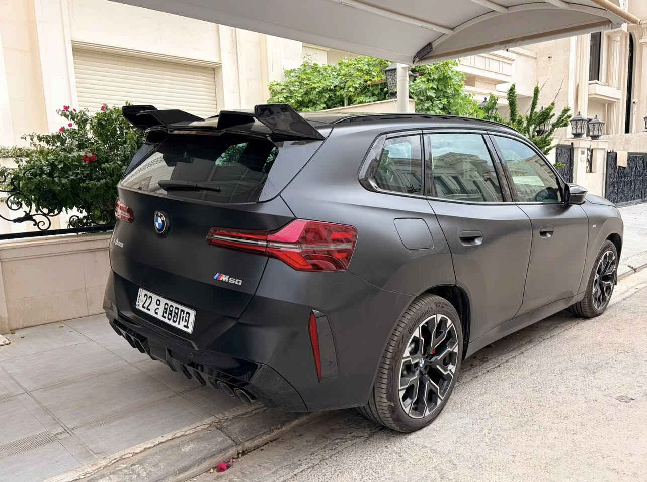 السلام عليكم للبيع الوحش
BMW X3 M50 🇩🇪

Model Year: 2026

Mileage: 5,200 KM

Importer: Al-Uroush

Price: IQD

بي ام دبليو X3 M50 🇩🇪

سنة الصنع: ٢٠٢٦

المسافة المقطوعة: 5,200 كم

المستورد: Al-Uroush

السعر:

للاستفسار ***********

***********

مكانها اربيل 

المواصفات:

المحرك: تيربو رياضي متطور يوفر قوة عالية وكفاءة ممتازة

القوة: أداء رياضي ديناميكي مع تسارع سريع وثبات ممتاز

ناقل الحركة: أوتوماتيكي رياضي متطور بـ 8 سرعات

نظام الدفع: دفع رباعي ذكي AWD

التعليق: نظام تعليق رياضي متكيف يوفر تحكماً وثباتاً مثالياً

التصميم الخارجي: تصميم رياضي حديث مع باقة M المميزة ولمسات ديناميكية

المقصورة: مقصورة رياضية فاخرة مع مواد عالية الجودة وتقنيات متطورة

الشاشات: شاشات رقمية متطورة مع نظام معلومات وترفيه حديث

نظام الصوت: عالي الجودة

الإضاءة الداخلية: Ambient Lighting متعددة الألوان

أنظمة المساعدة: كاميرات 360°، مساعد ركن، أنظمة قيادة متقدمة

أنظمة السلامة: مثبت سرعة متكيف، مكابح طوارئ، وسائد هوائية متعددة

Additional Features:

33B - M SPORT PACKAGE PRO

453 - ACTIVE SEAT VENTILATION

4HA - SEAT HEATING FRONT AND REAR

248 - STEERING WHEEL HEATING

2VF - ADAPTIVE M SUSPENSION

43Y - BMW INDI.FWT MAGNOLIA FINT PRINT

5AU - DRIVING ASSISTANT PROFESSIONAL

3MF - M LIGHT SHADOW LINE

4GQ - M SEAT BELTS

3M2 - M SPORTBRAKE, RED HIGH-GLOSS
