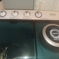 غساله للبيع بعدها جديده بس فطر بل باب السعر 150 وبيها مجال الرقم  0772...