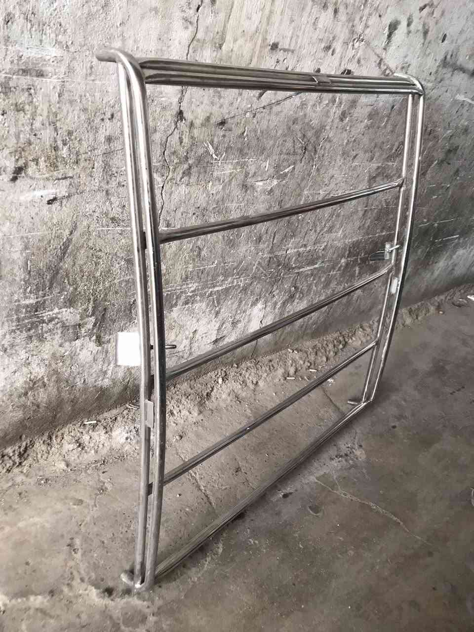 السلام عليكم ورحمة الله سيبايه سل ستيل اوبترا للبيع السعر 150الف


**إذا كنت صاحب هذا الإعلان وتريد حذفه لأي سبب، رجاءا أرسل رسالة إلى الدعم الفني**