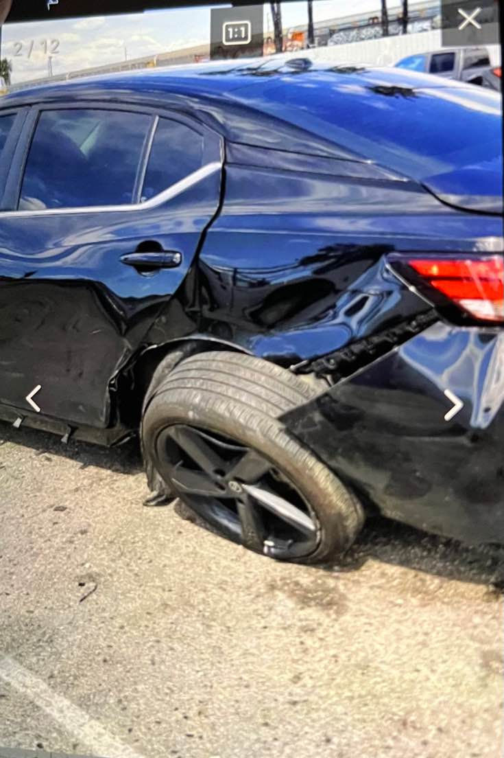 نیسان سینترا ٢٠٢٣ فول فول بەس سلاید نیە ١ پارچە سبوخ بی داخلی بی ژوری  بی ئیرباگ گیر و مەکینە بە شەرت شوختیشی نیە رەقەم و سەنەوی نویە  کەم روشتوە 
یەک دینار مەسروفی تیا نیە 
نرخ ١٤٩ مجال 
*********** أربيل, العراق
