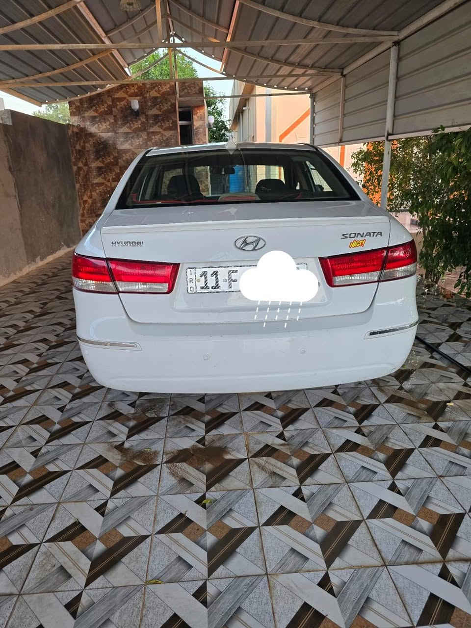 من رخصت الادمن سوناتا ٢٠١٠ خليجي لون ابيض بدون ضرر مكفوله رقم بغداد دولي مواصفات عادية محرك ٢٠٠٠ دوش السونار مرفق مع الصور السعر ١٤٢ الشراي يتصل ***********
