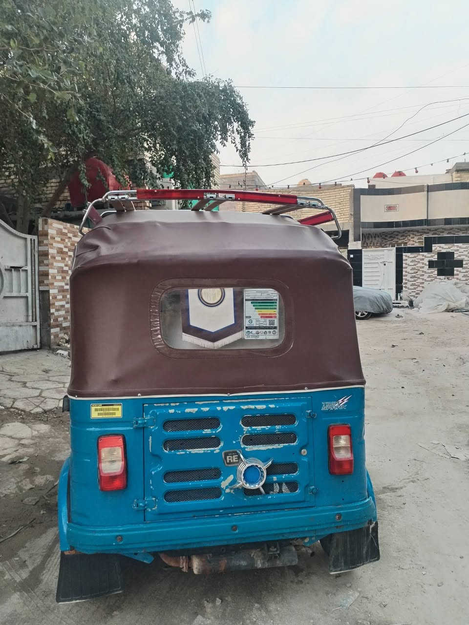 سلام عليكم تكتك موديل 20 بيه طخات بصيطه مكاني بغداد بلديات سعر 7 وبيه مجال بصيط ***********
