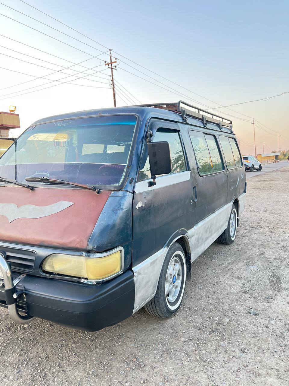 كيا بستة 95 
رقم بغداد الماني 
***********
العنوان بغداد التاجي ناحية المشاهدة
