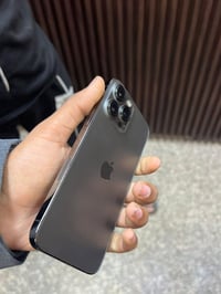 آيفون ١٣ برو ماكس • ١٢٨ • بطارية ٥٨