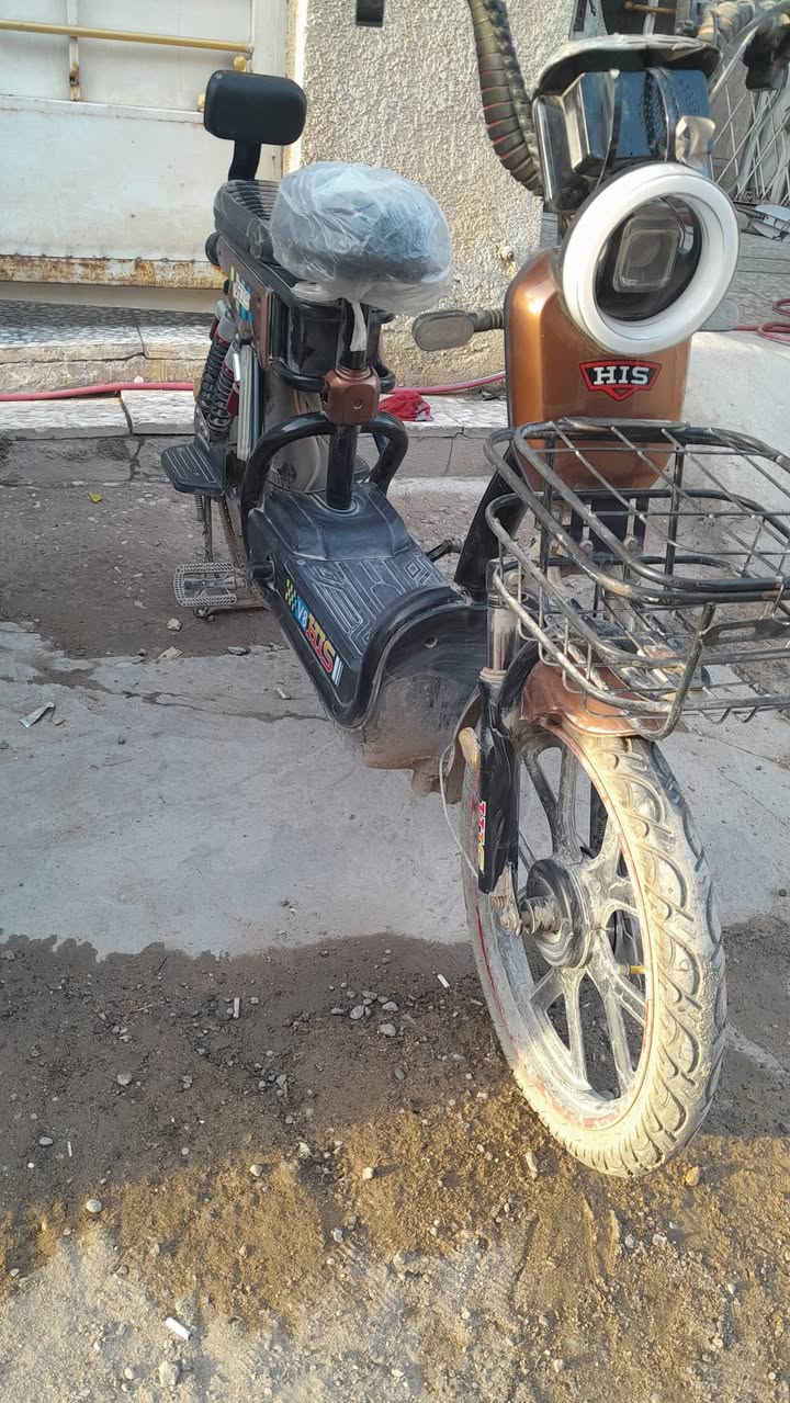السلام عليكم دراجة شحن للبيع موديل 2024 أربع بطاريات الدراجة شغالة مثل ما موضح بل صورة السعر ٣٠٠ وبيها مجال بسيط مكانها بغداد


**إذا كنت صاحب هذا الإعلان وتريد حذفه لأي سبب، رجاءا أرسل رسالة إلى الدعم الفني**