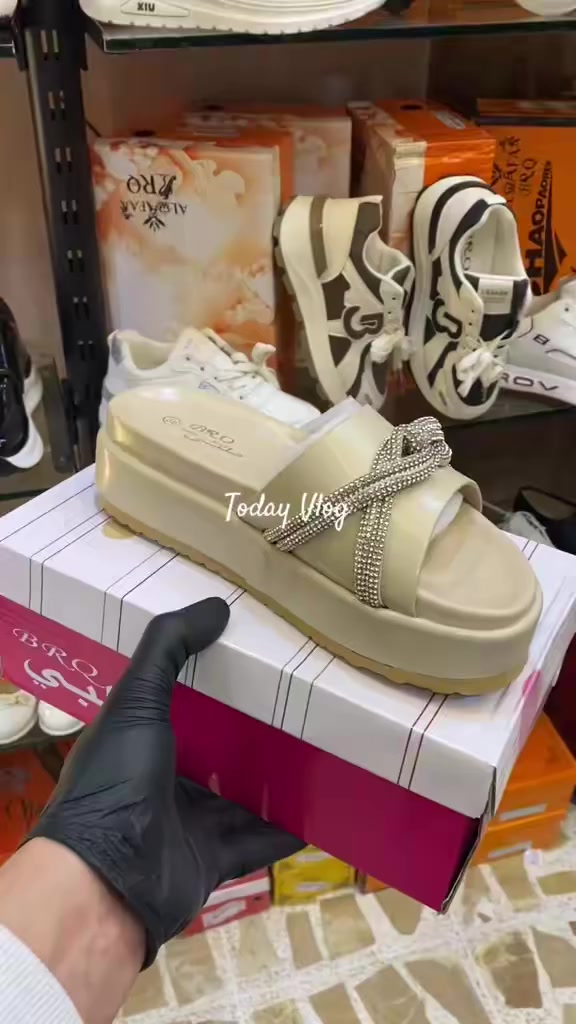 👑 الملكه 👑
وصل الجديد 🔥
👡 شحاطة نسائي عالي طبي – راحة طول اليوم بدون تعب
👠 حذاء كعب أنيق – فخامة وثقة بكل خطوة

جودة ممتازة ✨ موديلات عصرية ✨ أسعار مناسبة

📍 العنوان: حي التعليم العالي شارع عشرين – مقابل تيم مارت – بجوار نسيم الموصل


**إذا كنت صاحب هذا الإعلان وتريد حذفه لأي سبب، رجاءا أرسل رسالة إلى الدعم الفني**