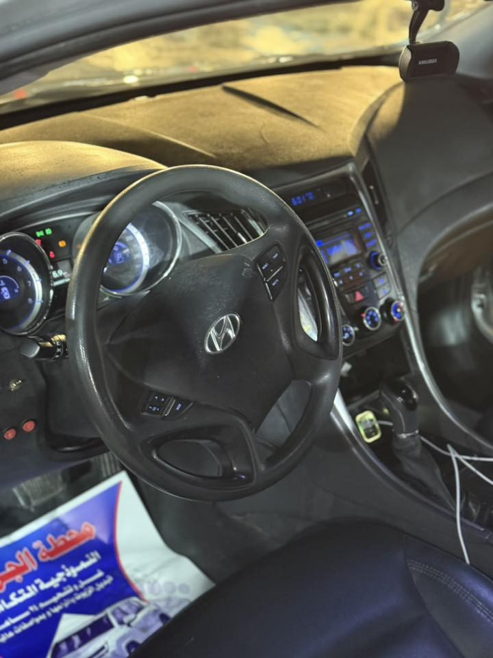 سوناتا 2014 غاز اصل خط واحد ادوات ادوات
كصه جنطه 
متومه طبق الاصل 
السياره جديدة وجاهزه 
مكينه كير تبريد تخم تاير 
مابيها اي نقص 
السعر 50 وبيها مجال 
مكاني بصرة
***********
