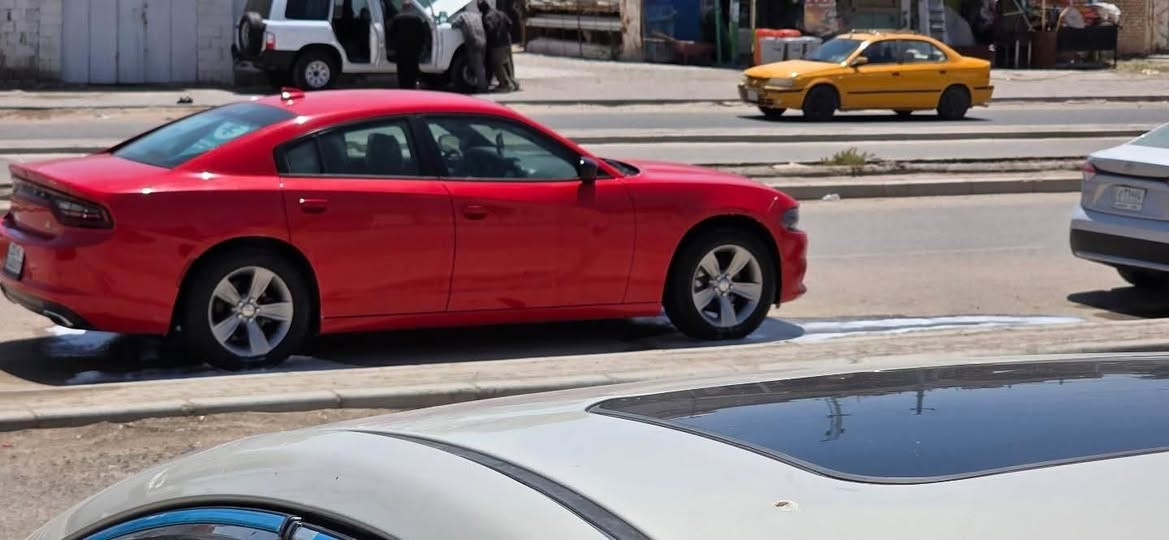 جارجر 2017سياره كلين _كفاله تخم تاير حدايده مكينه 3600 ماشيه 185 سعر 230مراوس اوبامه/ بيع/تحويل مباشر .***********
