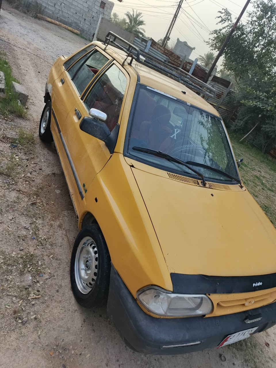 سلام عليكم سايبه 2010 سياره مال عيشه محركها بي خيط تبخير 
صدر امامي وخلفي جديد دبلات جدد راعيها يمي يريد تحويل تبريد بس غاز كهربايات كلها شغاله سياره معمرا خياسات كلها سياره مطلوب الغرمات ولهيا 400ال 10
مكاني بغداد ابو غريب  السعر 16 تاخذ صافي مني المراوس التصال *********** وتساب وفيس فقط
