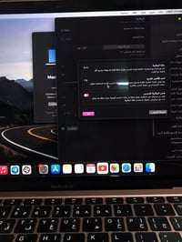 للبيع جهاز MacBook Air M1 (موديل 2020) باللون الذهبي الملكي، الجهاز بح...