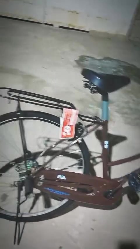 للبيع قيم واخذ مديل 22 جاملغاته وياا وبريك الامامي


**إذا كنت صاحب هذا الإعلان وتريد حذفه لأي سبب، رجاءا أرسل رسالة إلى الدعم الفني**