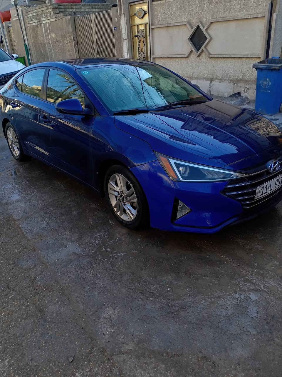 السلام عليكم سيارة النترا وارد أمريكي ٢٠٢٠ محرك دوش ماشيه ٦١ الف حادثها كما مبين بالصور السعر ١٤٢ ورقة بيها مجال  رقم الموبايل *********** عنوانها الشعب
