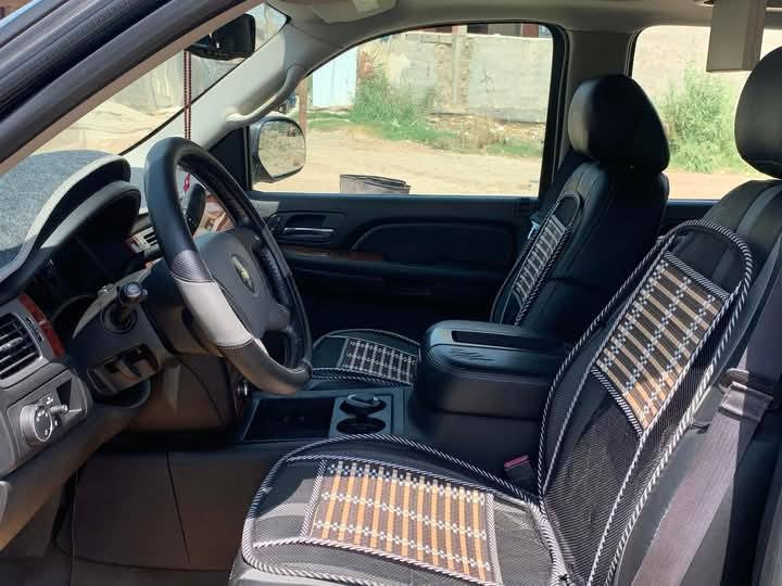 المواصفات  سياره تاهو LT اللون اسود موديل ٢٠١٤ مواصفات LTZ اشاره بالمري  شاشه كبيره +صغيره حساسات خلفيه  كشتات جلد  كشتات الاماميه كهربائيه تبريد +تدفئه فتحه بالقماره  DVD  ويل حجم ٢٠ اسود  كير محرك مكفول وارد امريكي وخير من الله  السعر المطلوب 26 $  يعني شدتين وستين ورقه وبيه مجال بسيط مكان السياره ديالى  الاتصال على الرقم ***********." *********** ابو عبدالله المشايخي
ملاحظه/السياره اصوليه رقم بغداد  جماعه الكلك لحد يتصل اصوليه اصوليه
