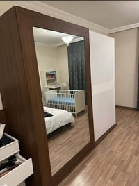 سرير مكسور • غرفة خشب • سليمانية