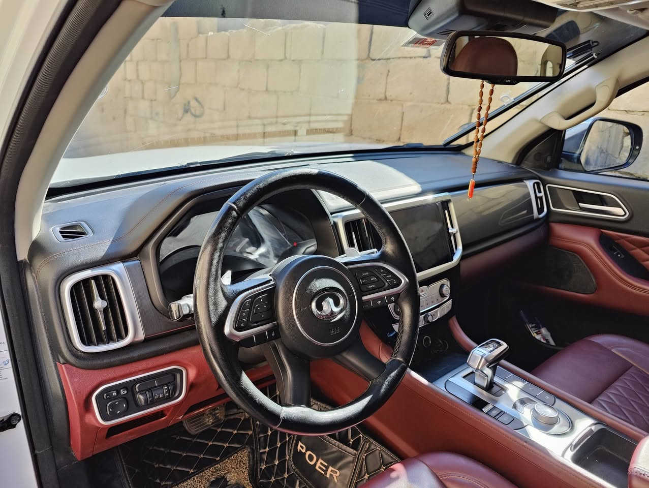 كريت ول باور  موديل 2023 كاز للبيع فول الفول ام الدرج .
المواصفات : 
- ٤ كامرات 
- رادارات ٣٦٠ مع نقاط عمياء 
- حساس امامي خلفي 
- فتحة سقف 
- نضام المحافظه على المسار مع مثبت سرعه تفاعلي 
- لايت زنون عالي ناصي و الخلفي ليد 
- مقاعد جلد و كهرباء للسائق و الراكب مع تدفئه للمقاعد و تدفئه للمقود 
- شاشه لمس و تدعم الابل كار بلي و الاندرويد اوتو 
- عدادات دجتل مع ٣ ثيمات للعدادات 
- دفع رباعي مستمر مع دف لوك و نضام النزول من المنحدرات و ٣ وضعيات قياده ( سبورت ايكو نورمال ) و دبل خفيف 
- محرك ٢٠٠٠ توربو و كير ٨ سرعات zf مع وجود شفتات للتبديل خلف المقود 
- اوتو بارك مع اوتو هولد 
- مانع تصادم امامي 
- تشغيل عن بعد 
- حالياً ماشيه السيارة 116 الف وقابله للزياده    
- منافذ طاقه و يو اس بي و فيش كهرباء 
- شاحن لاسلكي 
- سيارة جاهزة تخم تاير جديد باتري جديد
بيها فقط طخه بالشباب الامامي كلش بسيطه
مكانها البصرة 
***********
السعر ١٧٥
