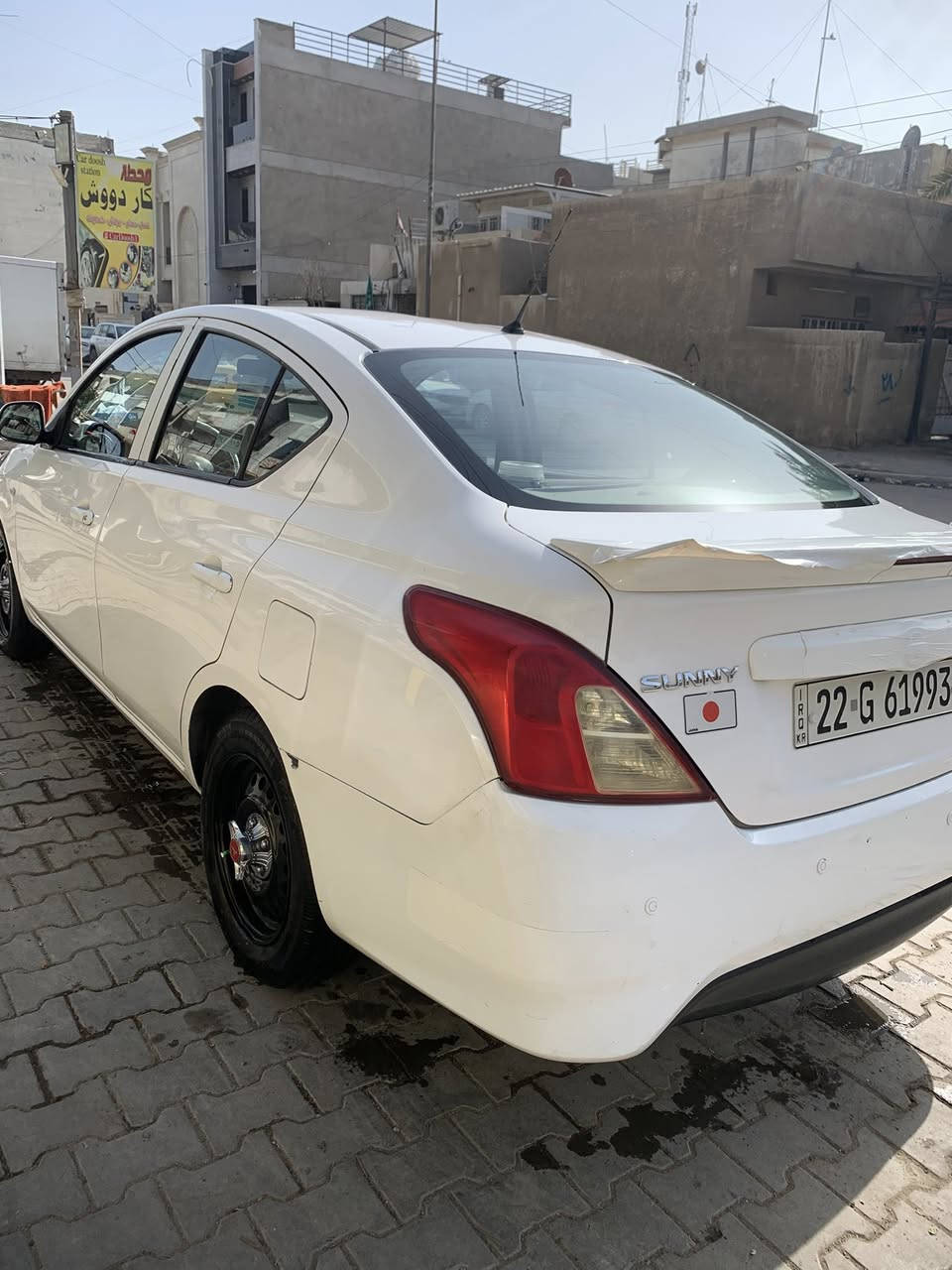 السلام عليكم اخوتي
من رخصة الادمن اكيد .

نيسان صني هندي  2021 للبيع بليته زركة

الممشى 110 الف ك/م وقابل للزيادة 

السيارة خير من الله مكينة و گير وعليها ادامة جديدة 

صدر السيارة نضافته 80 بالمية

ضرر السياره ربع الجاملغ جهة السايق والبنيد بي ضرر كلش خفيف عايفه على حطته وصورة الضرر مرفقة بالمنشور 

السعر المطلوب 110$$ 

#كلشي موجود بالسوك اليعجبه اخلي على راسي والميعجبة  هم على راسي بس ليصير لوتي يمي الجاد بي خير ويدلل ويشلع عيوني 

📍موقع السياره بغداد - شارع فلسطين .

للاستفسار واتساب فقط

فقط واتساب 🙄

***********

اسف على الاطالة اخوتي 🙏
