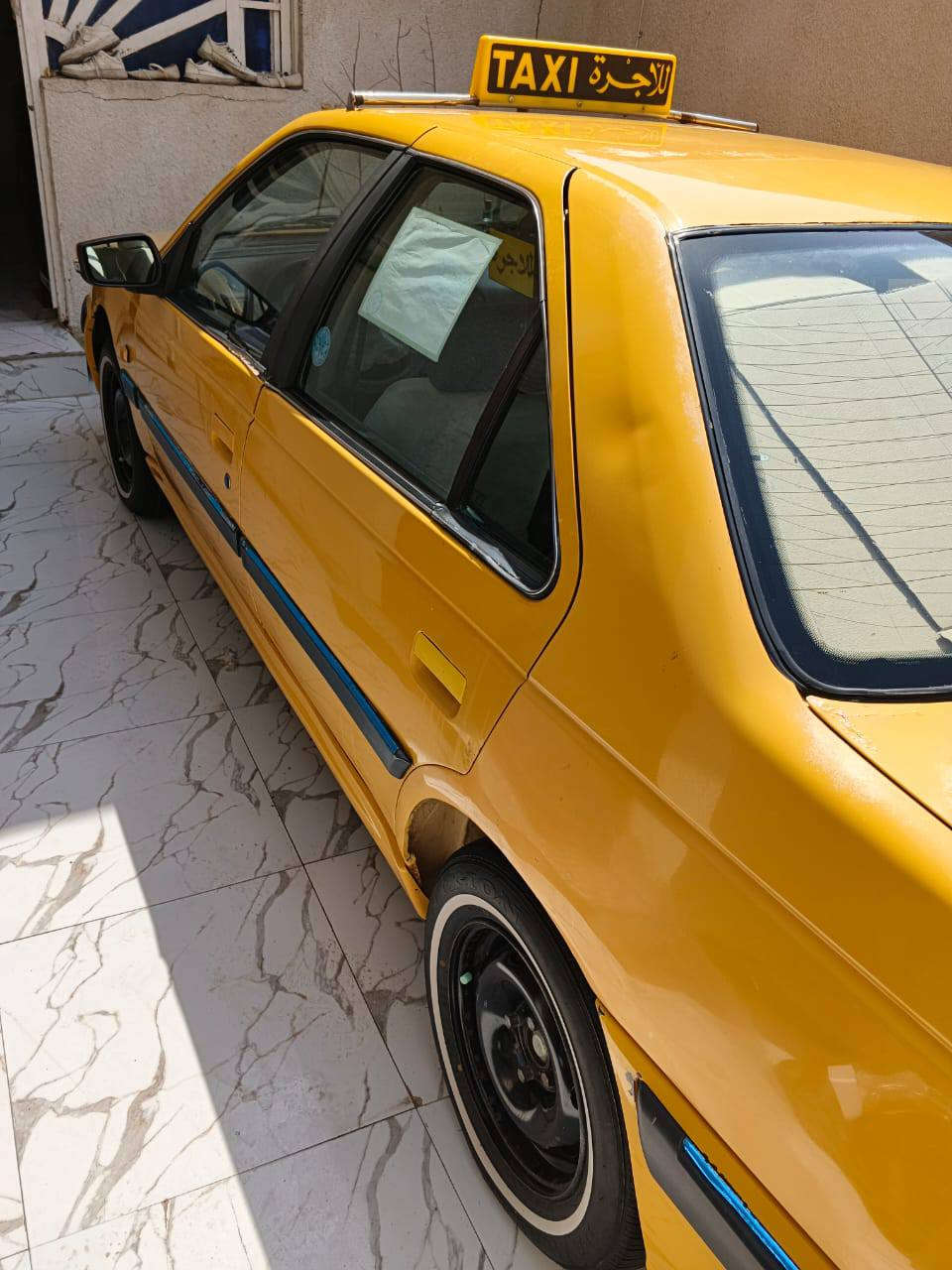 السلام عليكم من رخصه الأدمن بيجو بارص للبيع 2015 سياره جديده مكينه كير خير من الله حداديه تخم تاير كله تبريد  سنويه نهايت 2026 سياره كفاله العنوان البصره ابو الخصيب رقم الهاتف ***********
