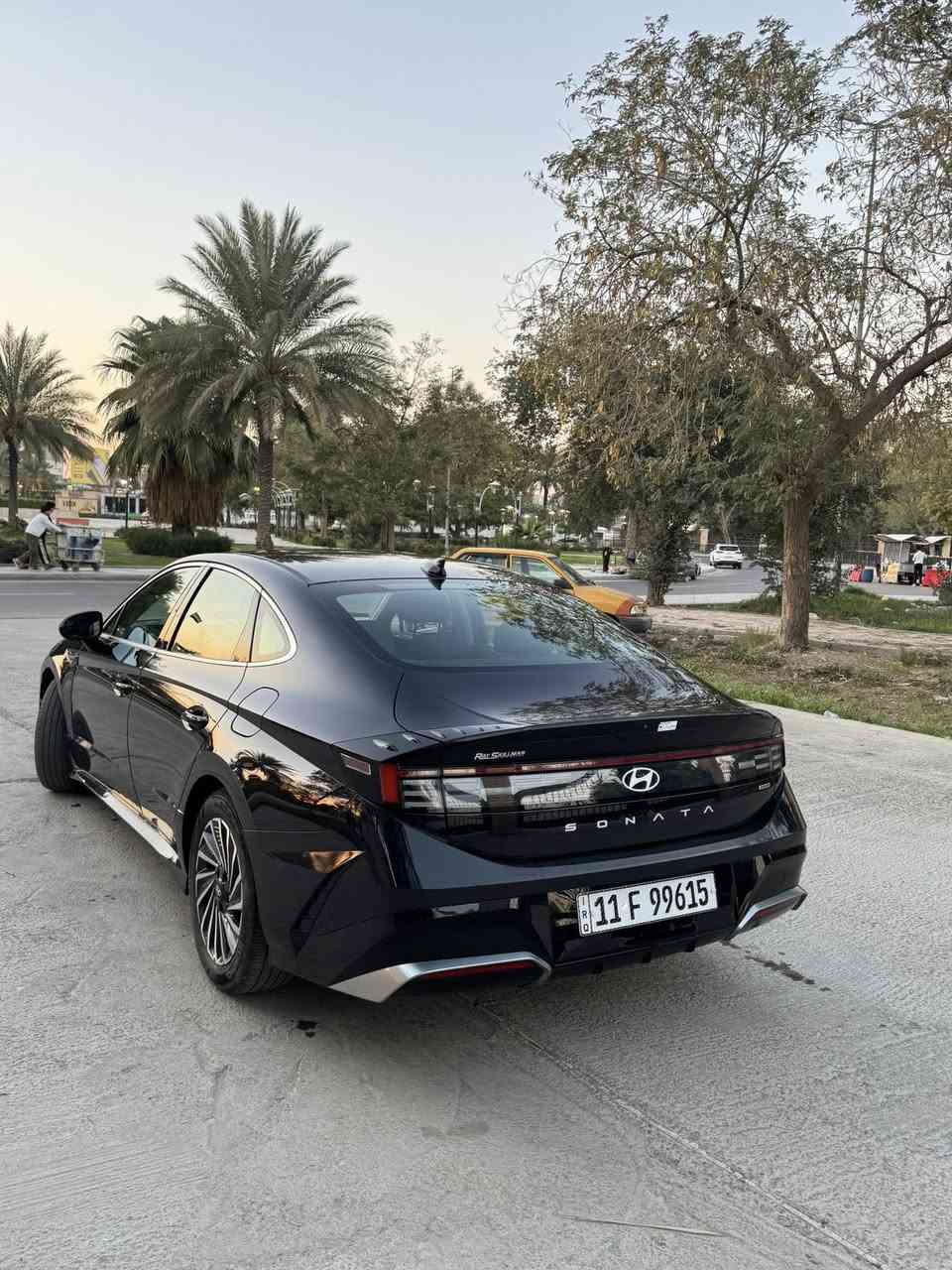 هونداي سوناتا 2025 🏎️
محرك 2.0 هايبرد دوش‼️
بنيد مبدل فقط وجاملغ مصلح نفسه
صور الحادث عالخاص❤️

فول مواصفات عدة البانوراما:
تحكم ستيرن جهتين 
شاشة چبيرة ديجتال تدعم نظام أبل كار بلاي ‼️
شفتات ستيرن 
تنبيه الخروج عن المسار ‼️
رادار أمامي 
حساسات امامية 
رادارات جانبية ‼️
نقط عمياء 
حساسات خلفية 
كامرة خلفية دوارة ‼️
سايد بريك دگمة 
أوتو هولد 
خمس وضعيات قيادة ‼️
بصمة تشغيل 
بصمة أبواب 
بصمة صندوگ 
تشغيل عن بعد ‼️
عينة ديجتال 
كروز مثبت سرعة 
تدفئة مقاعد أمامية 
تحكم تبريد لمس ‼️

السيارة على وضع الوكالة وماعوزهة أيي مصرف تخم تاير الوكالة بعدة بيهة تراي زيرو 
مكان بغداد
سعر السياره 19.500$ وبيهه مجال 💵
☎️0788945999
*********** واتس☎️
