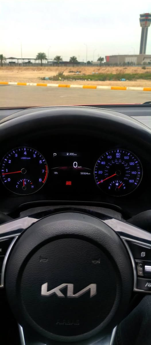 فورتي موديل 24 GT LINE السياره بيها صبغ دعاميه وبنيد لغد وشاصي كفاله شرط سونار ماشيه 60 الف بيها شخط بل جاملغ الخلفي موجوده صورته صور الحادث كلها موجوده سعر السياره 167 وبيها مجال مكان السياره بغداد بسمايه ***********
