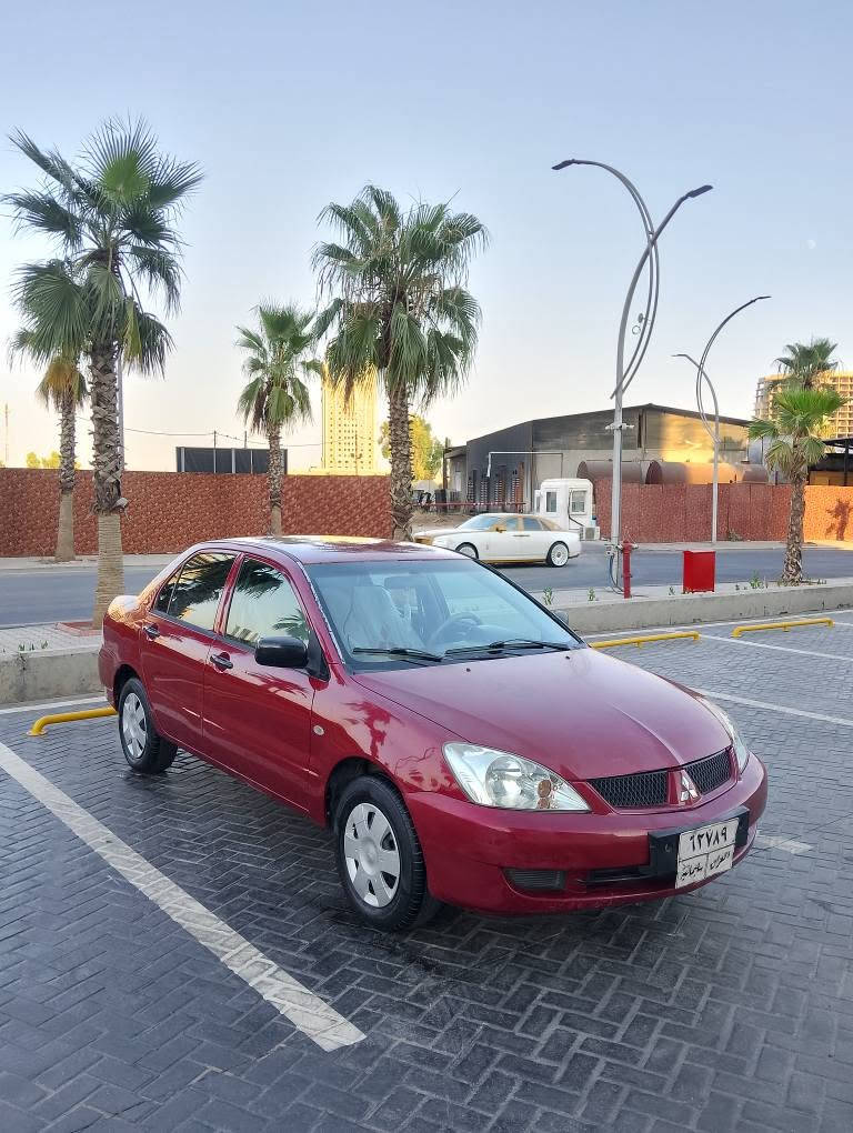 ماشاالڵە تبارك الرحمن 
لانسەر موديل 2008گیر مەکینەو تەبرید کارەبای بەشەرت مەکینە بچوکە سیارەکە یەک پارچە سبوغی هەیە بی ژورەوە رەقم سلیمانیە سیارەکە یەک دینار مەسرفی تیا نیە زۆر خاوینە جام کارەبای ئاوینە کارەبای تەبریدە تۆزیک کاڵ بوونەوەی هەیە 52وەرقە مەجالی برایانە *********** أربيل, العراق
