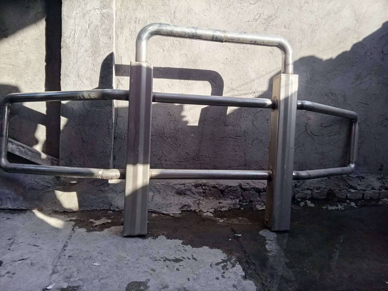 للبيع
الاتصال ع رقم ***********
السعر ٣٠٠ وبي مجال حك الجيه
