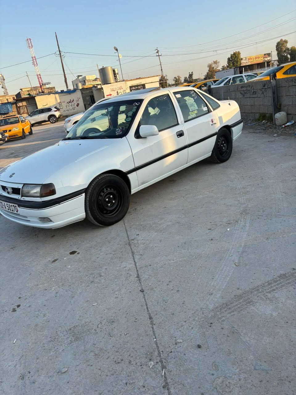 السلام عليكم ورحمه الله وبركاته اوبل موديل 1995 بدون صبغ رقم اربيل كير عادي وتبريد بدون ضربه سعره  ٤٨ بي مجال  ***********
