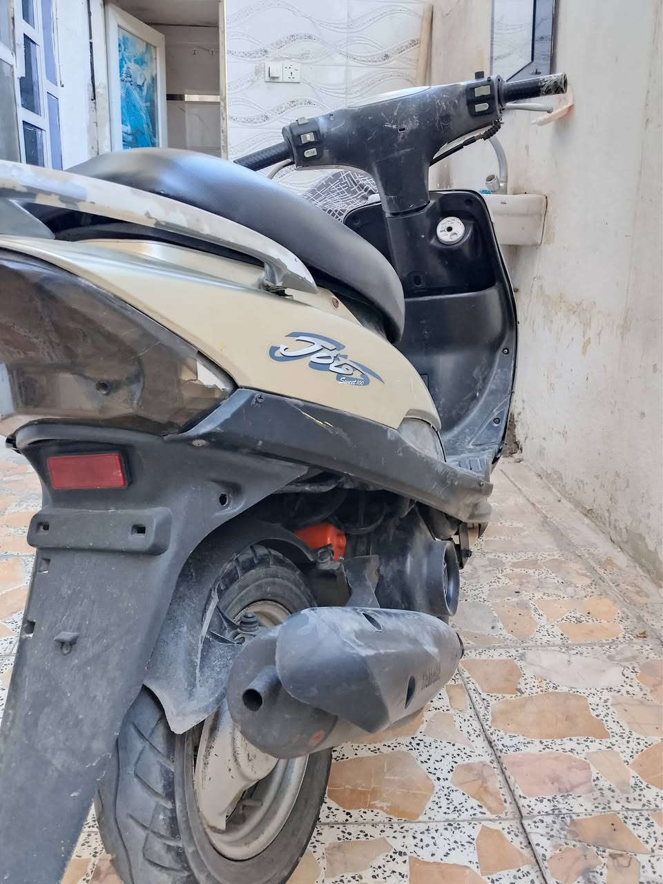 دراجه ماكس منغولي نضافه 80٪ كهربائيات كله شغاله ومكينه خرسه تشتغل نكره سلف وهندر السعر 400 وبيه مجال بصيط *********** متواجد فقط وتساب وماسنجر
