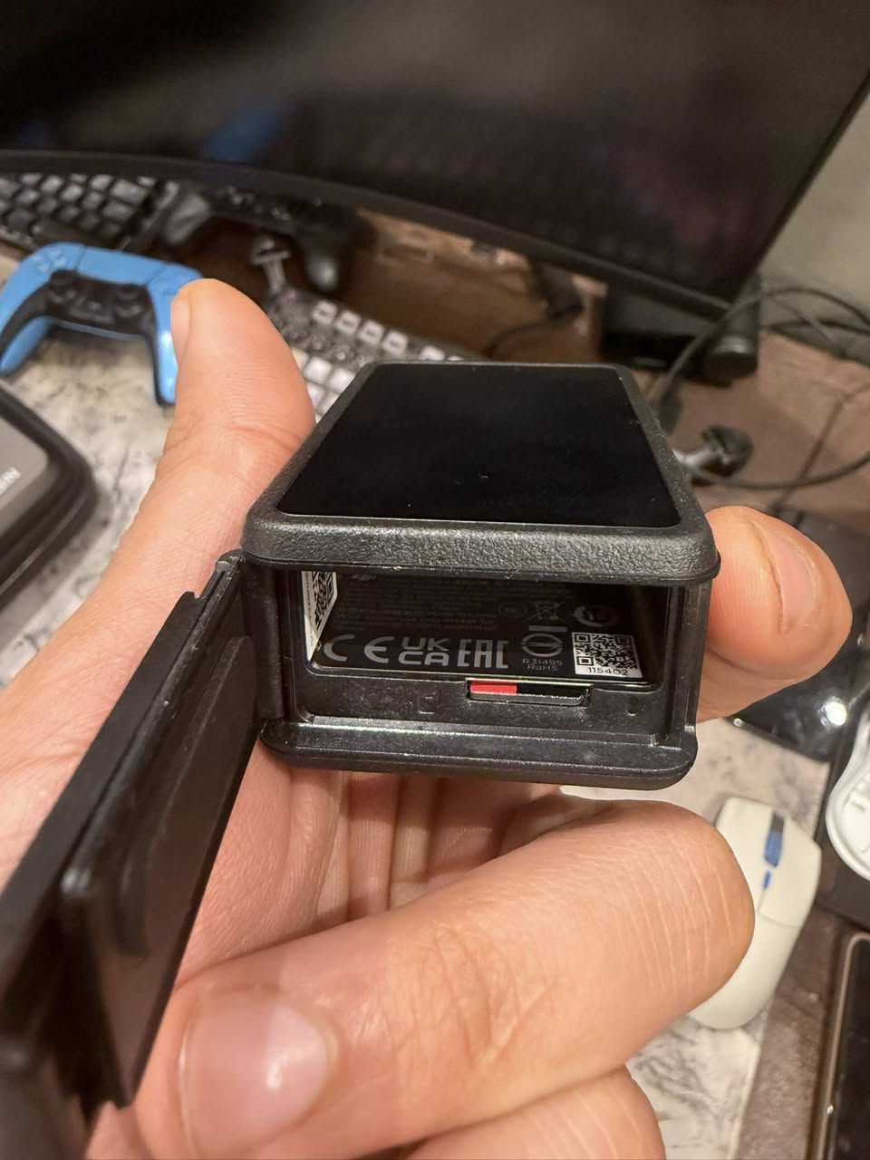 السلام عليكم للبيع كامره DJI ACTION 4
مستعمله اخت الجديده كلش نضيفه ستاندر  
بطاريتين  مال 5 اكبر من بطاريه العاديه جدد غير مستعملات  وكيج 
عنواني بغداد بسمايه واكو توصيل 
***********
