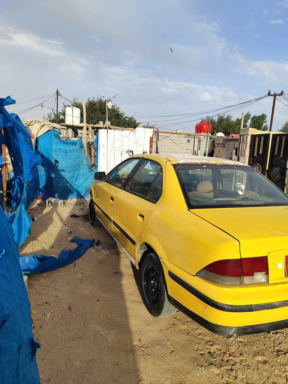 سلام عليكم سياره سمند موديل 2006 لبيع مكينه وكير وحداديه مكفولات سياره بيه تخم تاير جديد والكشر شوف عين سياره مالكه ماوصله يعني ابيع بدون تحويل سنويه ساقطه بل 2021 ابيع سياره كوم حديد وسعر 15 وبيه مجال كك جيه مكان سياره كربلاء وتواصل على الرقم *********** وغير متواجد على نت
