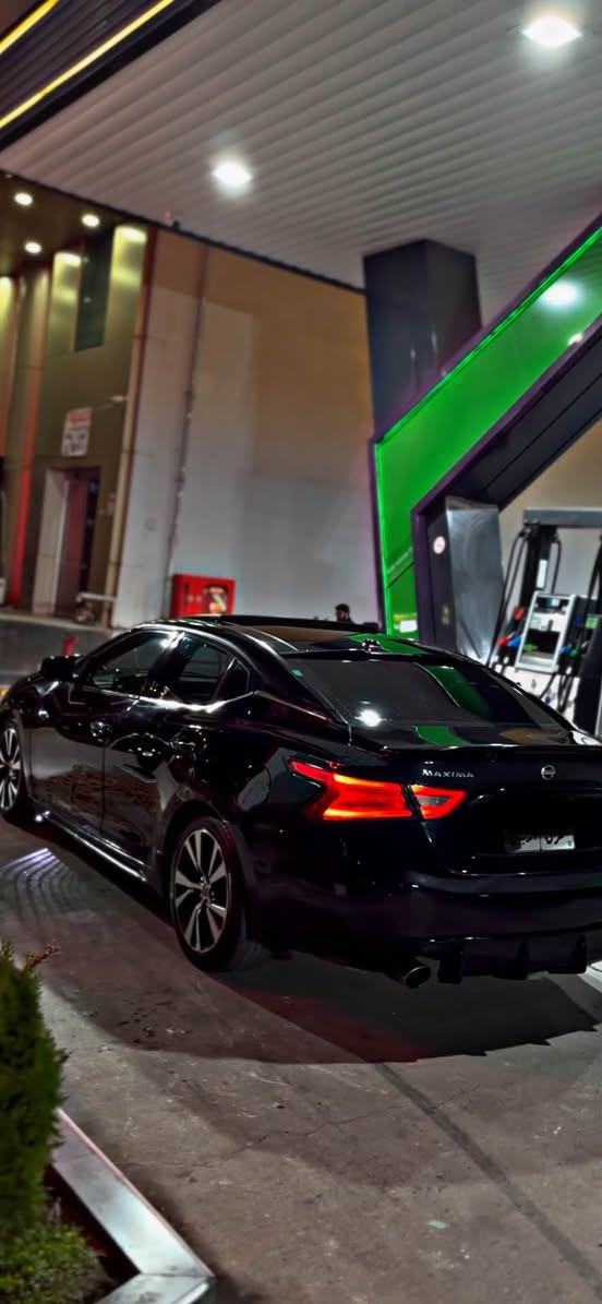 پێشەکی سڵاوی خوا لە هەموو لایەک ماشاءالله ماگزیما ٢٠١٦ SL فەوول مواسەفات  ٤ پارچە بۆیاخە پێشی هەیتی سەیارەکی زۆر جوانە سعری ١١٣ مەجالە کی برایانە ژ.م *********** أربيل, العراق
