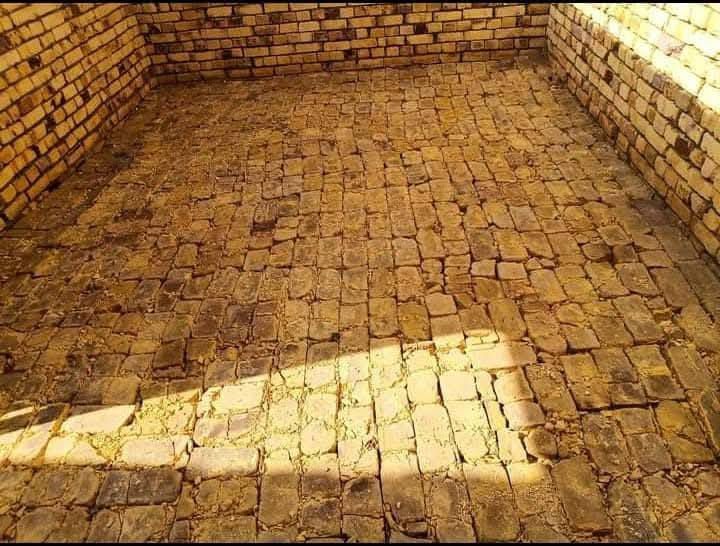 حبايبي السلام_عليكم
شغلنا يتضمن مايلي
1- اخراج التراب الزائد من البيت
2-تربيع البيت كسر
3-دك البيت بالقفاز
4- صب البيت اذا كان بحاجه الى صب اسكان
#وكذلك دك السبيس والتراب وال
قطع وغيره + خزينه + تفليش +تصعيد تراب لصطح وتصليطه الصطح+مجاري+لبخ بتلوات +
ونج تصعيد كافه مواد البناء وغيرها 
كل هذا بكادر جيد وبسعر مناسب 
للاستفسار اكثر مراسلتنا او الاتصال بالرقم التالي. ***********
