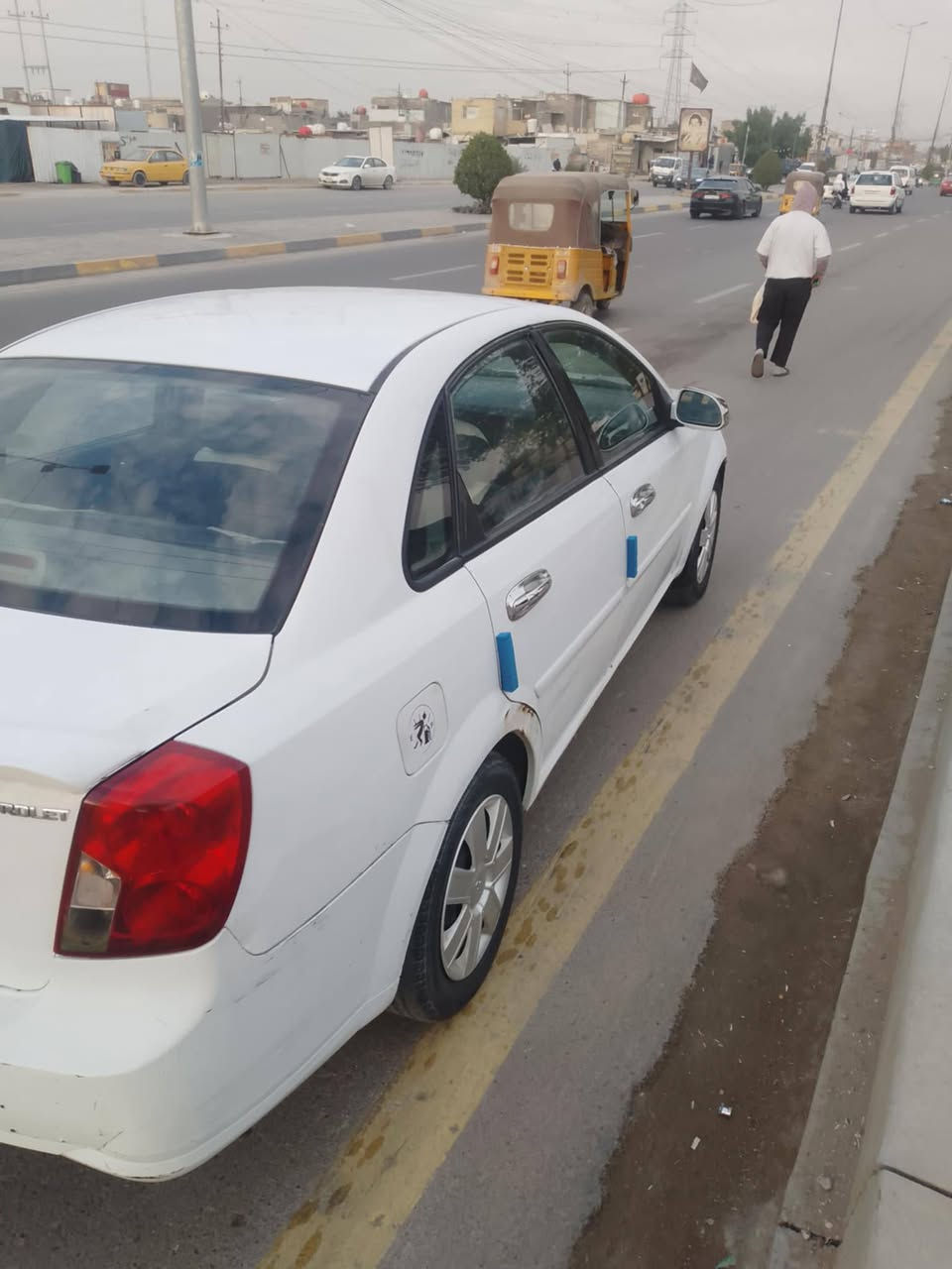 السلام عليكم اوبترا.موديل2011شركه عامه كشر مكفول من لضربه ولصبغ بيه بس طخات بسيطه سياره حلوه وخير من الله مكينه كير صدر امامي خلفي مكفول سياره رقمه بغداد مشروع وطني تحويل ثاني يوم مكاني بغداد جميله لسعر 77 استفسار اتصل ***********
