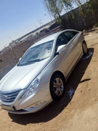 سياره للبيع موديل 2014. ‏‪07747502595‬‏