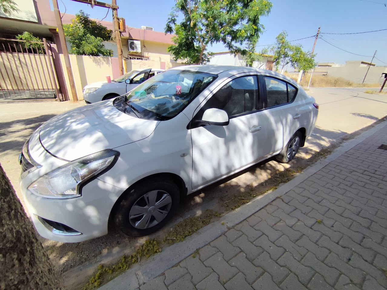🚗 للبيع نيسان صني 2019 🚗
سيارة اقتصادية وعملية، مناسبة للاستخدام اليومي والعائلي، معروفة بقلة استهلاك الوقود وسهولة الصيانة. 
✅ موديل 2019
✅ نظيفة وجاهزة للاستخدام
✅ اقتصادية في الوقود
✅ سعر مناسب
***********
