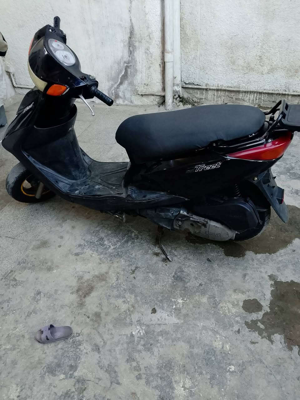 البيع سعر 550 كلشي شغال بيه وبلاديه شراي يتصل *********** مكاني بغداد العبيدي
