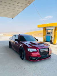 كرايسلر ٣٠٠ • RT ٥.٧ V8 • ٢٠٢٢