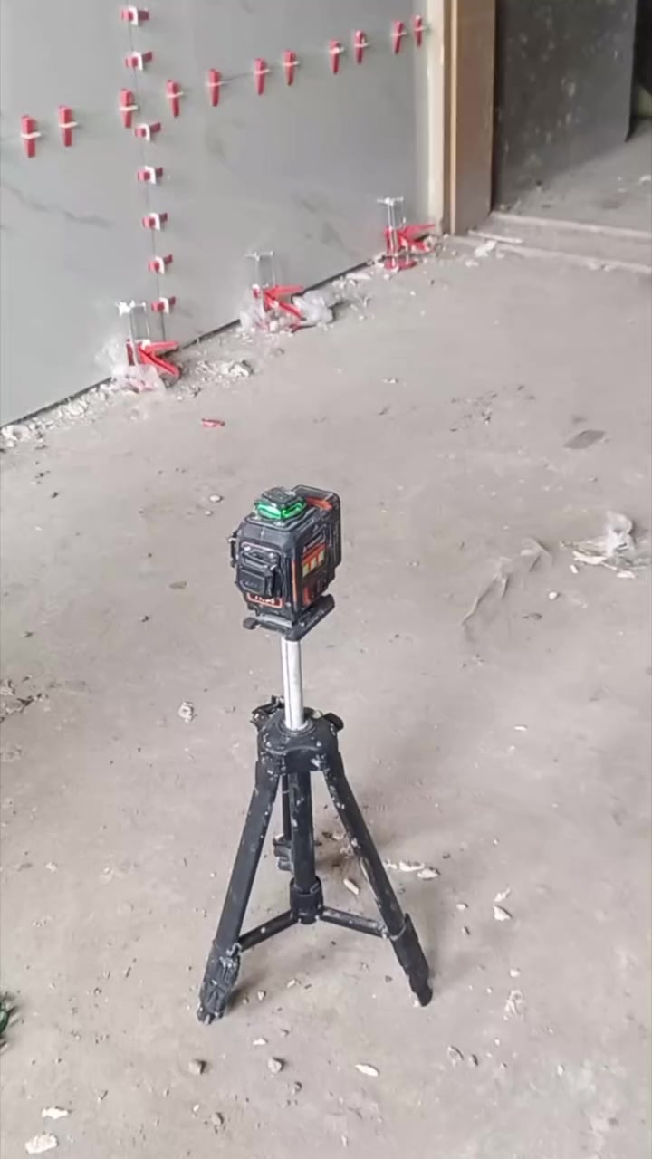 الاستاذ علي ناصر
موقع العمل قضاء النصر

رقم ***********
