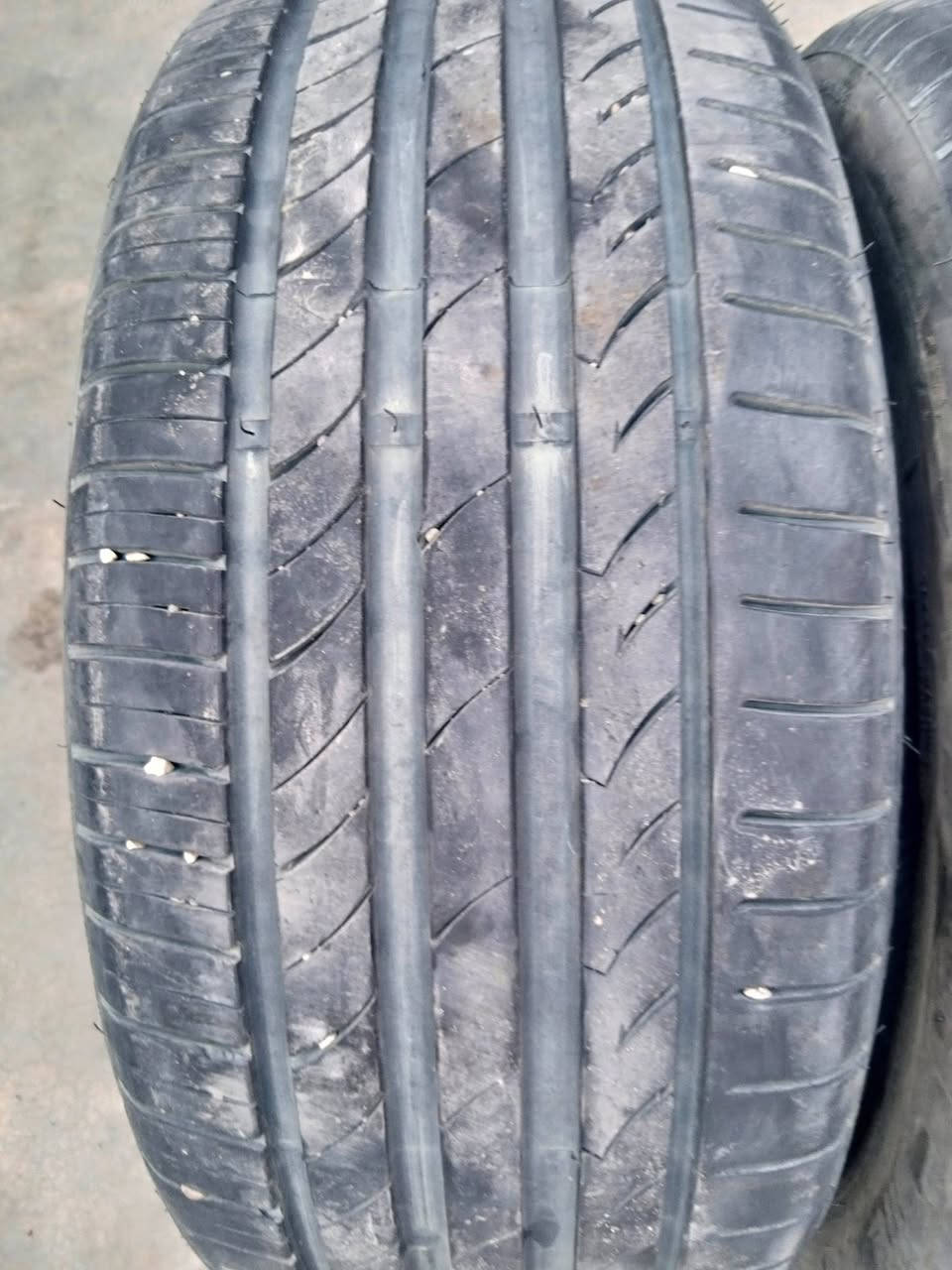 ئەم جوتە تایەیەم هەیە بۆ فرۆشتن جوانترین قیاس🔥
جوت 245 45 17 لە %100 پاکن هەر لۆکن لە سلێمانیم
بۆ هەموو وێلکێ 17 ئەبێ بەشەرتی هەموو شتێک دەیفرۆشم
***********
***********
