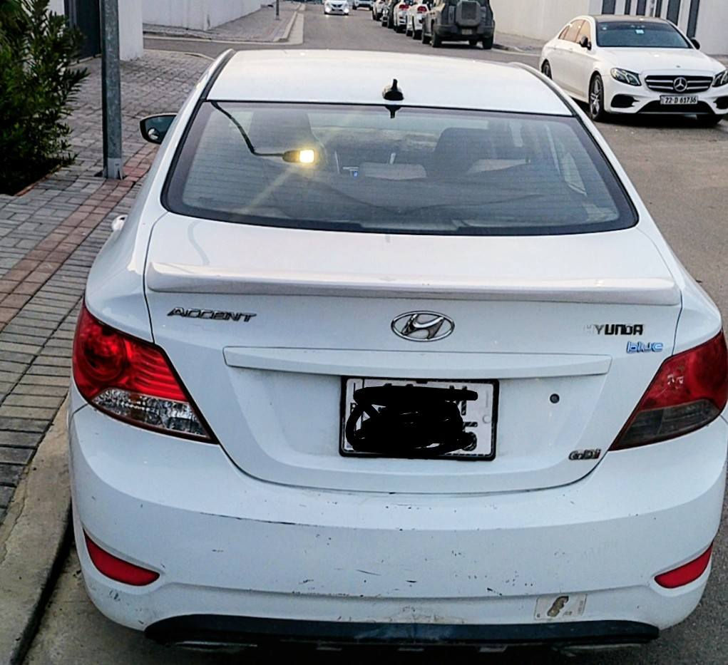 سلام عليكم اكسنت موديل2013 امريكي بدون ضربه ليبل واحد سياره نضيفه فقط هاي بل بنيد 
نضام ايكو
مانع انزلاق
ماشيه 138 
 اريد مراوس اكسنت من 17 ل20
مكاني بغداد رقم *********** بي واتساب
