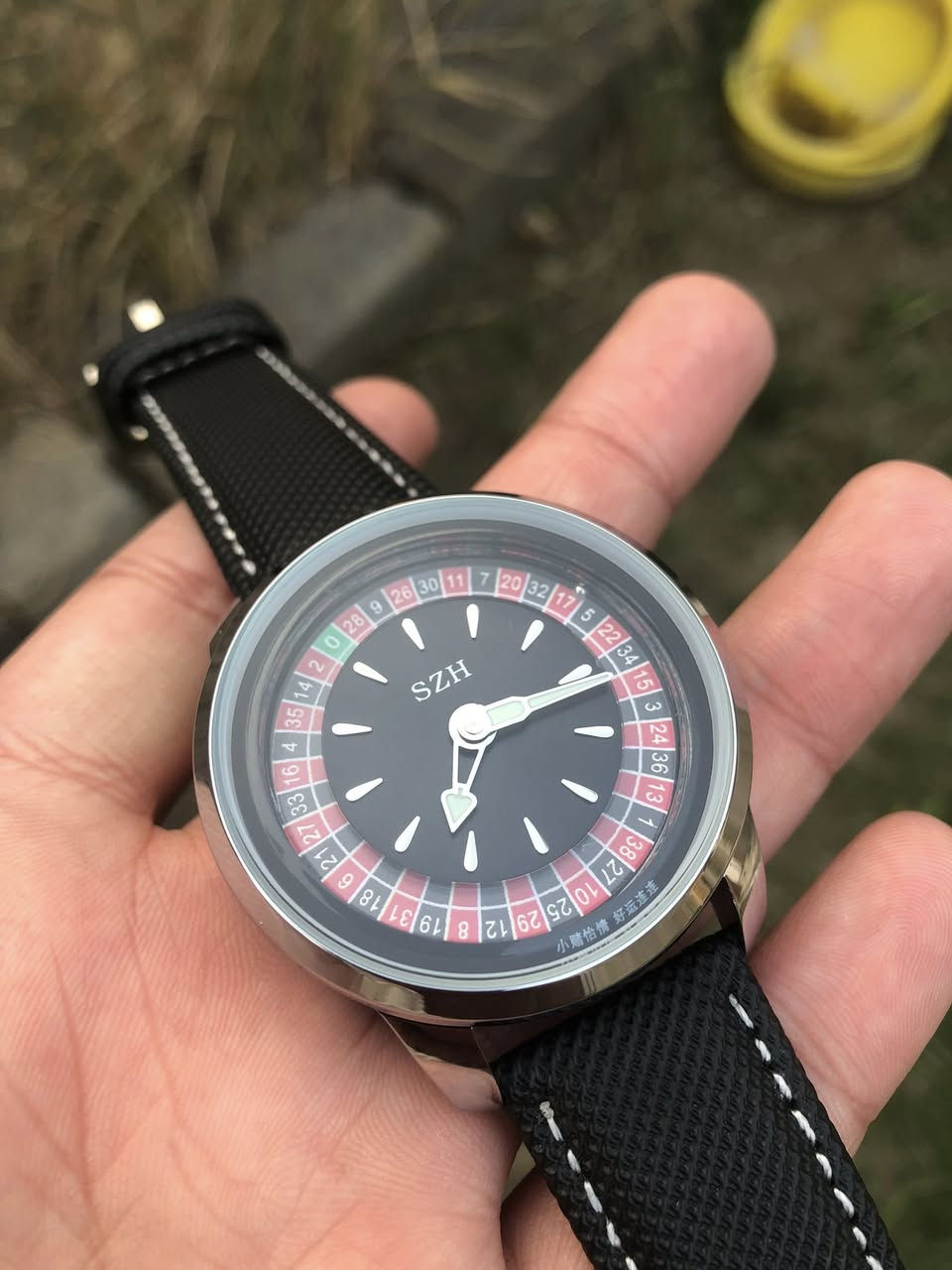 حبايب ساعه ماركه مختم  مينه دواره عليه اول تم 10وبركه


**إذا كنت صاحب هذا الإعلان وتريد حذفه لأي سبب، رجاءا أرسل رسالة إلى الدعم الفني**